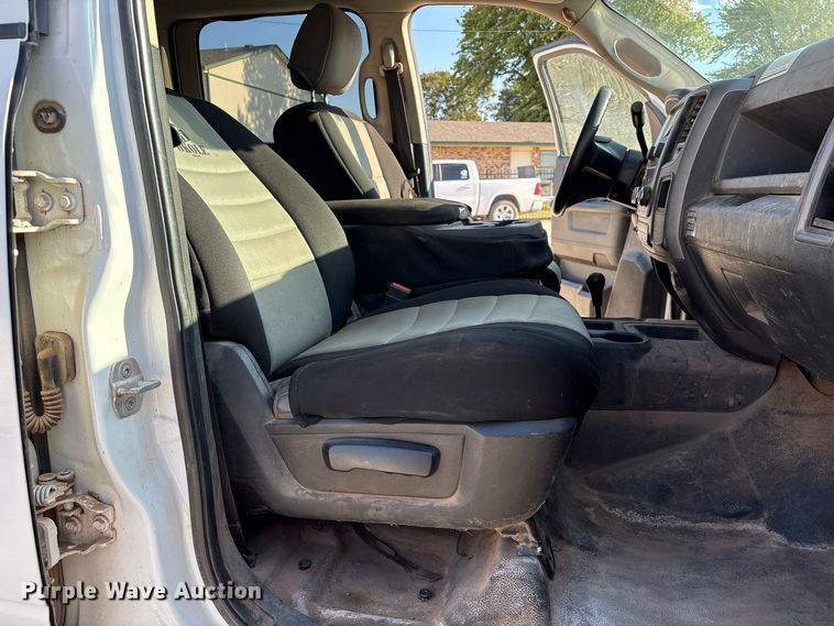 image for item EX0032 2014 RAM 5500 Crew Cab bucket truck
