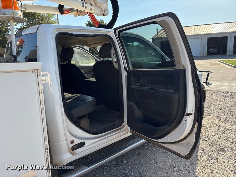 image for item EX0032 2014 RAM 5500 Crew Cab bucket truck