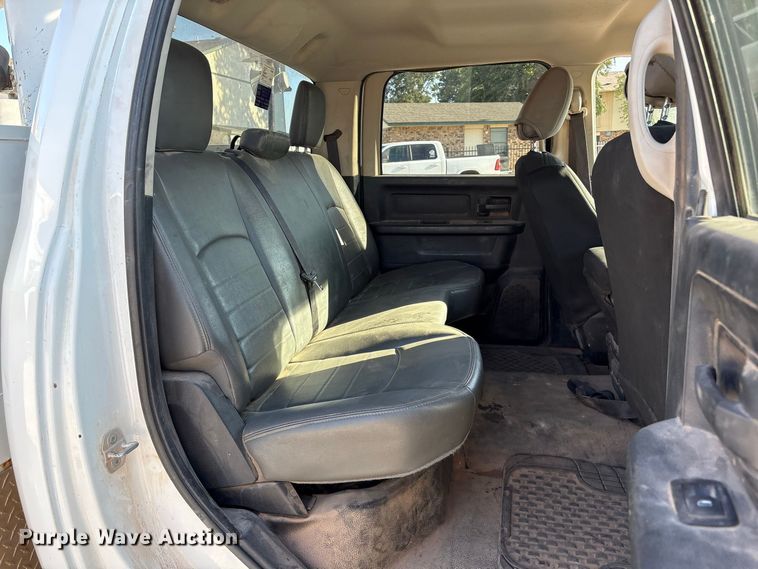 image for item EX0032 2014 RAM 5500 Crew Cab bucket truck