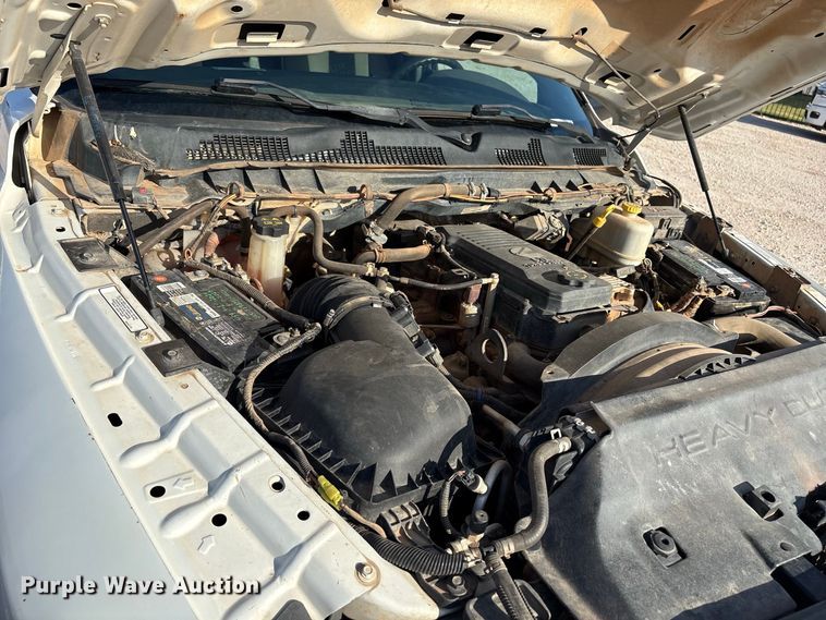 image for item EX0032 2014 RAM 5500 Crew Cab bucket truck