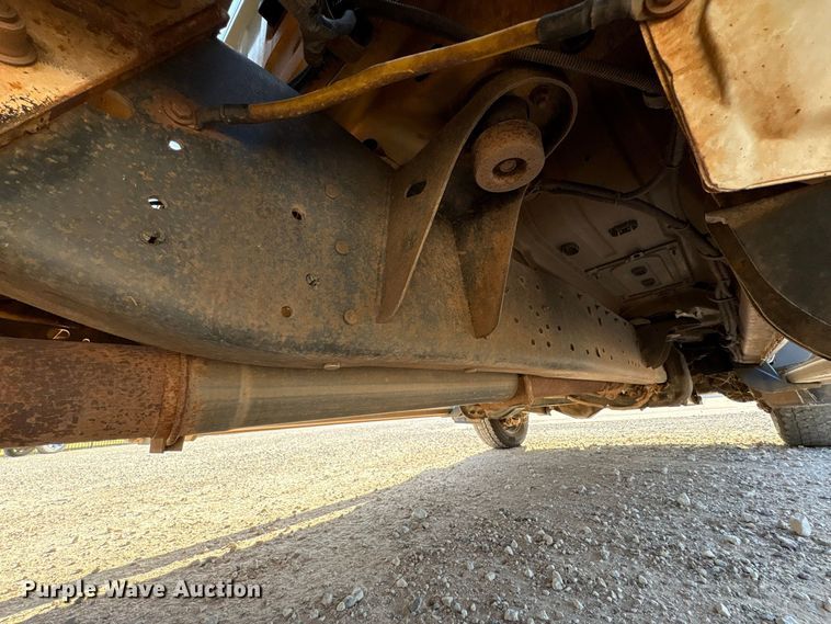 image for item EX0032 2014 RAM 5500 Crew Cab bucket truck