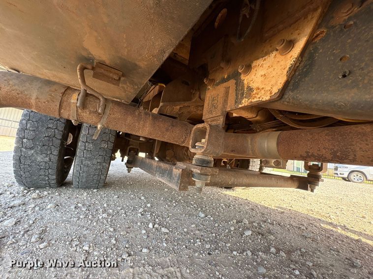image for item EX0032 2014 RAM 5500 Crew Cab bucket truck