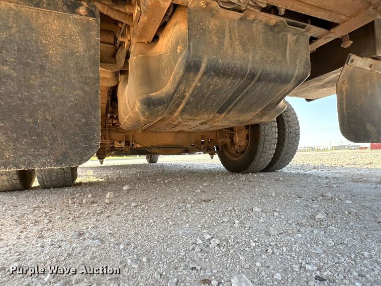 image for item EX0032 2014 RAM 5500 Crew Cab bucket truck