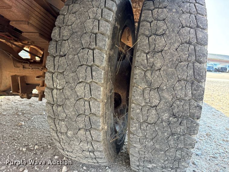image for item EX0032 2014 RAM 5500 Crew Cab bucket truck