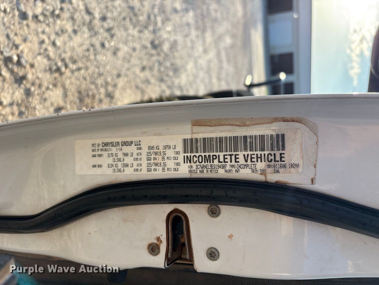 image for item EX0032 2014 RAM 5500 Crew Cab bucket truck
