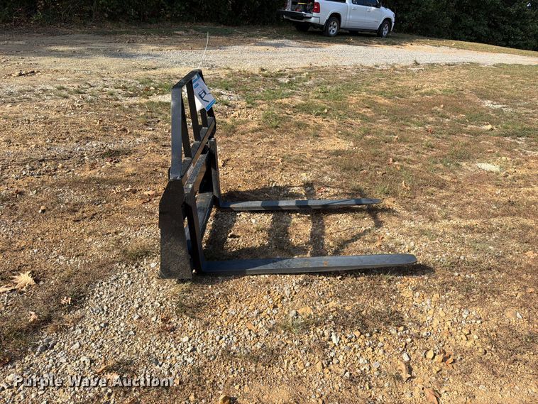image for item EX2700 AGT SAII100 skid steer forks
