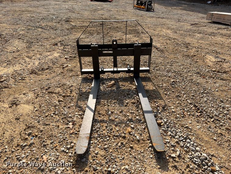 image for item EX2701 Pabreak skid steer forks