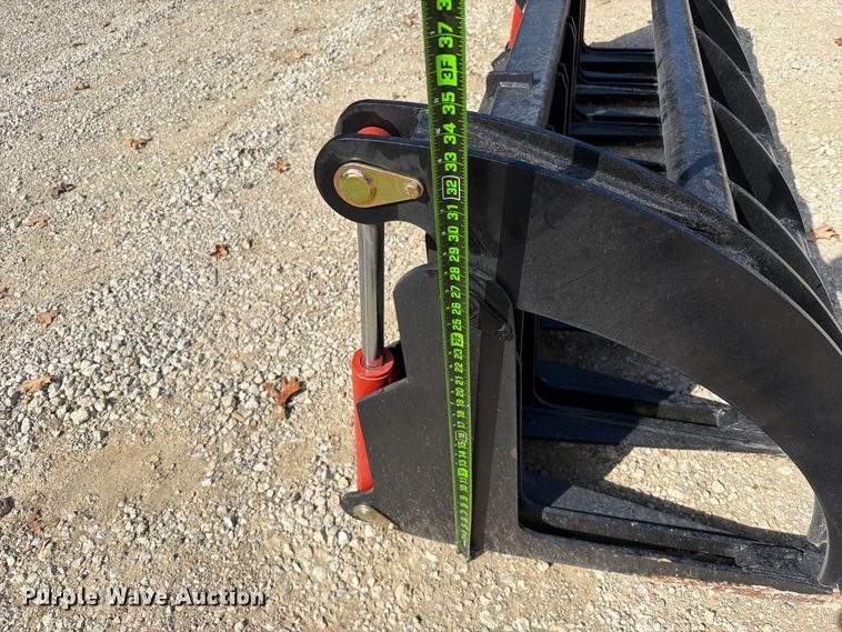 image for item EX2707 Skid steer root grapple rake