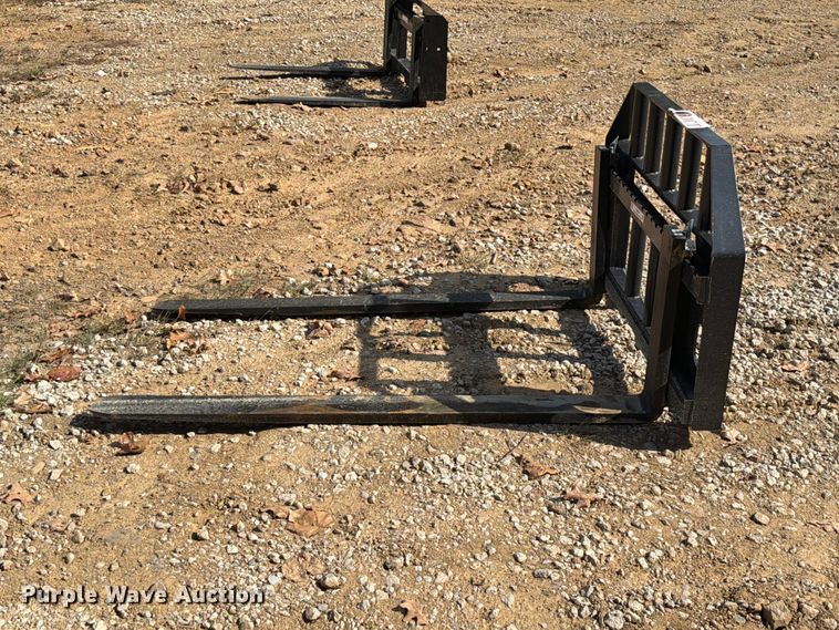 image for item EX2709 JCT skid steer forks