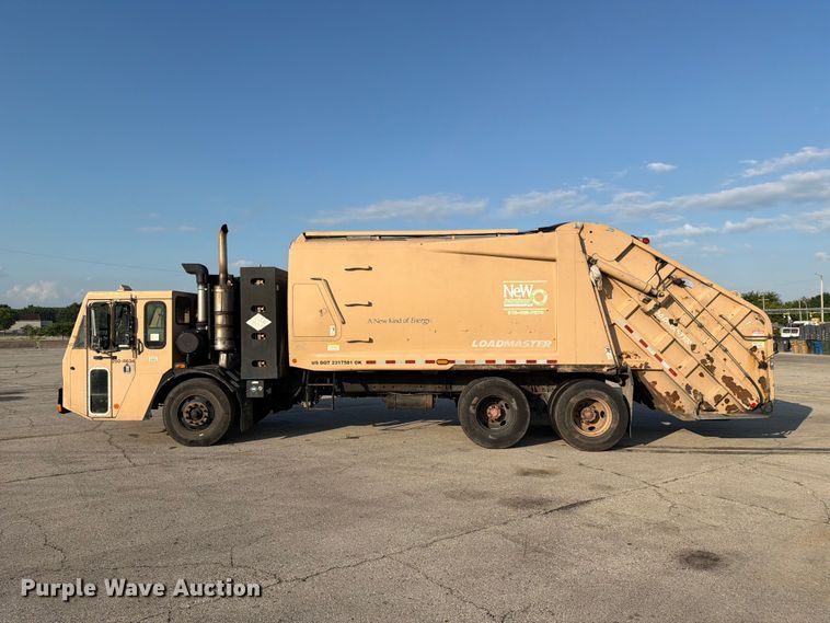 image for item EX4028 2010 Crane Carrier Low Entry refuse truck