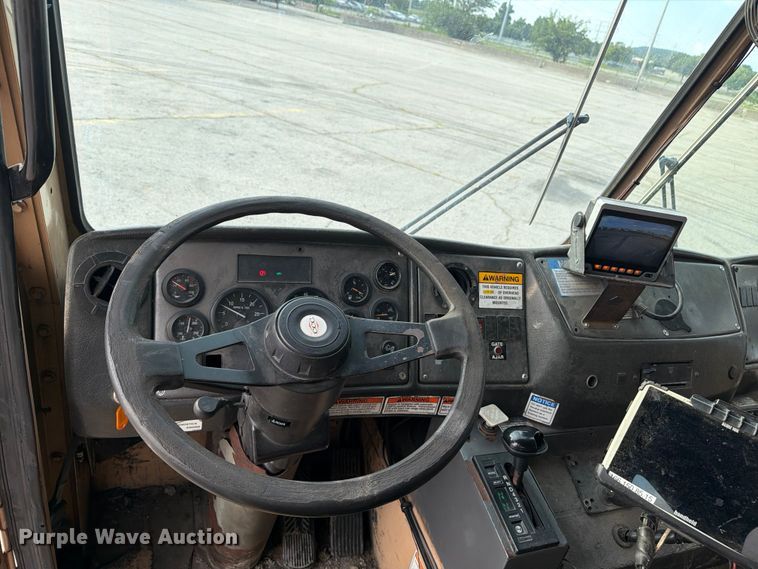 image for item EX4028 2010 Crane Carrier Low Entry refuse truck