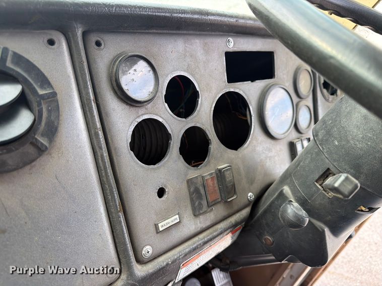 image for item EX4028 2010 Crane Carrier Low Entry refuse truck