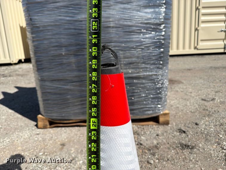 image for item EX4196 Approximately 250 cones