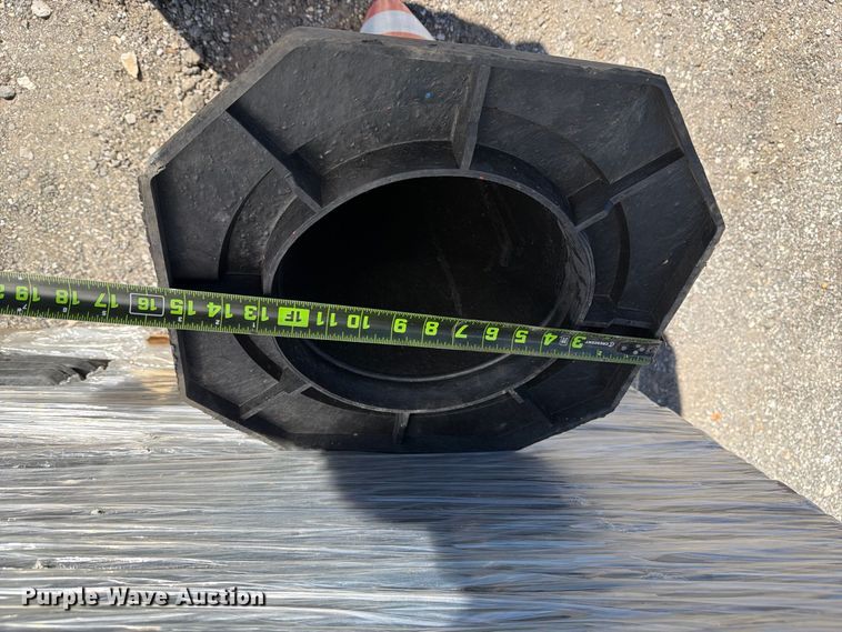 image for item EX4198 Approximately 250 cones