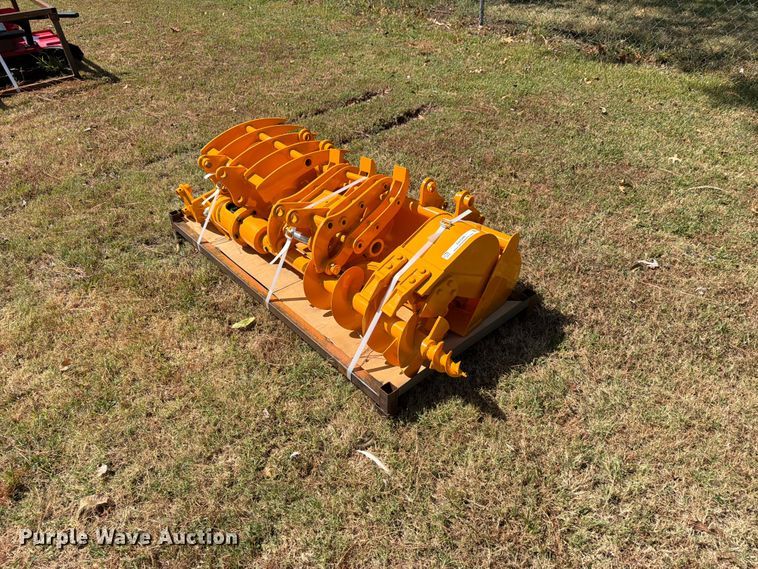 image for item EX4280 (8) excavator attachments