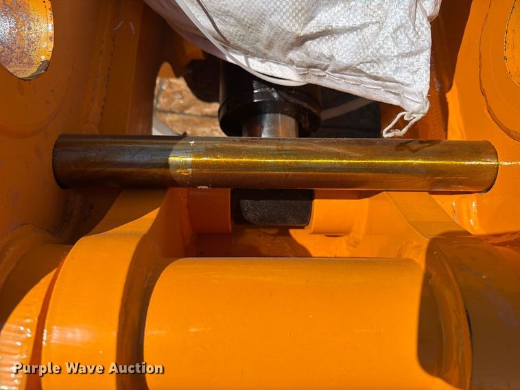 image for item EX4281 2026 GIYI K320 excavator quick attach