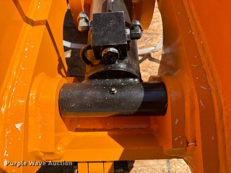 image for item EX4281 2026 GIYI K320 excavator quick attach