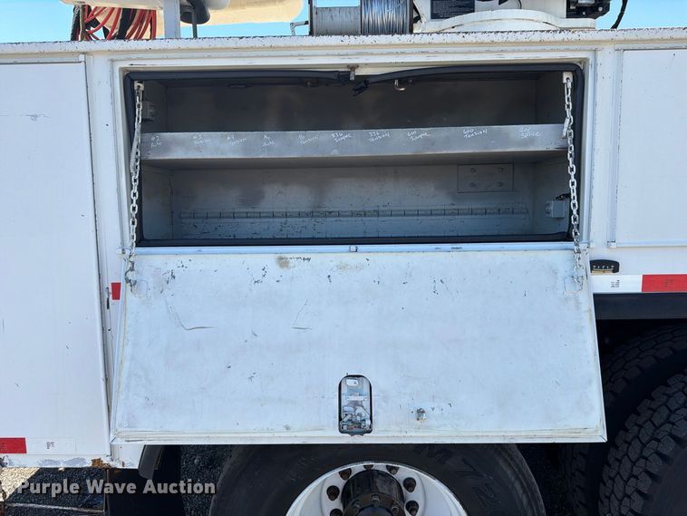 image for item FB5075 2013 Freightliner Business Class M2 bucket truck