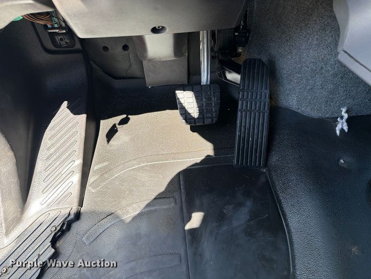 image for item FB5075 2013 Freightliner Business Class M2 bucket truck