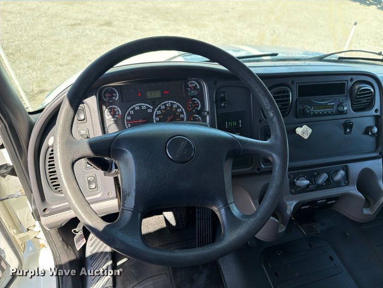 image for item FB5075 2013 Freightliner Business Class M2 bucket truck