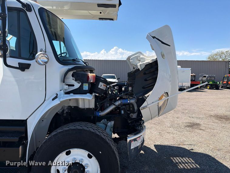 image for item FB5075 2013 Freightliner Business Class M2 bucket truck