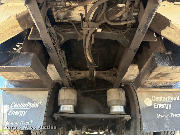 image for item FB5075 2013 Freightliner Business Class M2 bucket truck