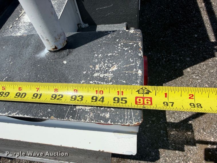 image for item FB5088 2011 Ford F450 Super Duty bucket truck