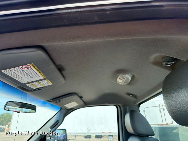 image for item FB5088 2011 Ford F450 Super Duty bucket truck