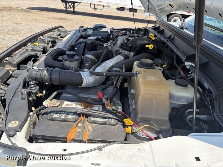 image for item FB5088 2011 Ford F450 Super Duty bucket truck