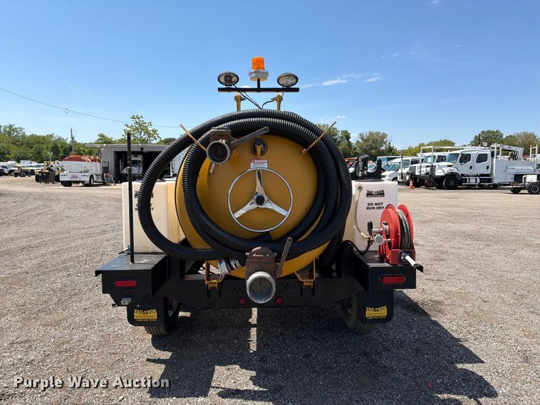 image for item FB5090 2012 Vermeer LP500GT vacuum excavator