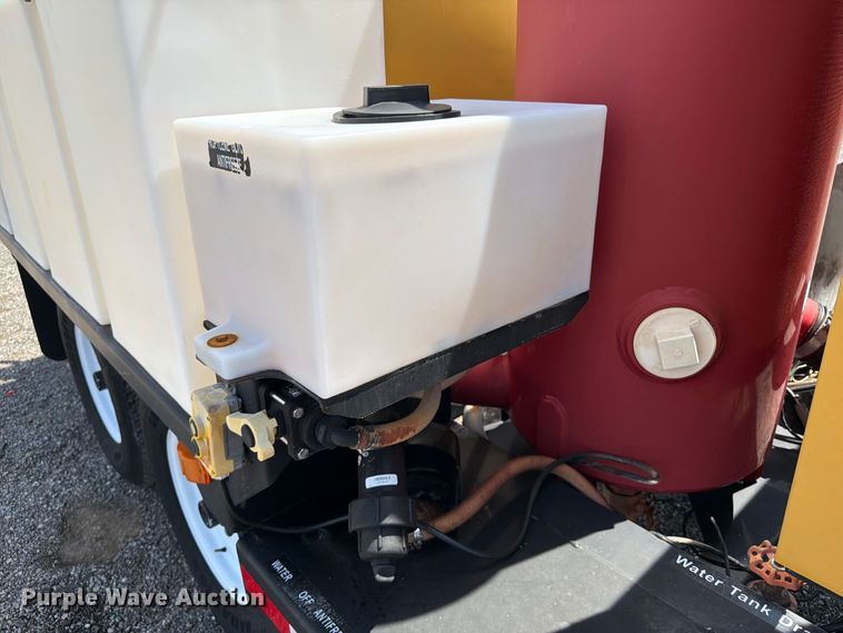 image for item FB5090 2012 Vermeer LP500GT vacuum excavator