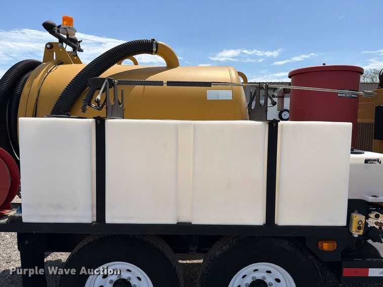 image for item FB5090 2012 Vermeer LP500GT vacuum excavator