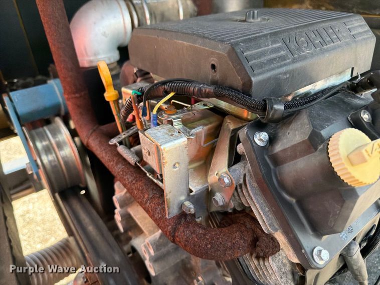 image for item FB5090 2012 Vermeer LP500GT vacuum excavator