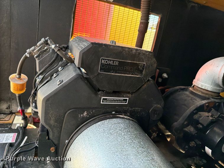 image for item FB5090 2012 Vermeer LP500GT vacuum excavator