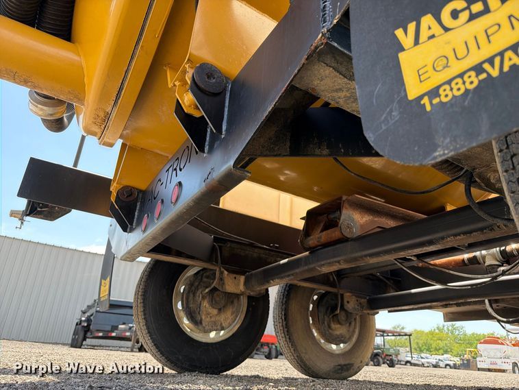image for item FB5090 2012 Vermeer LP500GT vacuum excavator