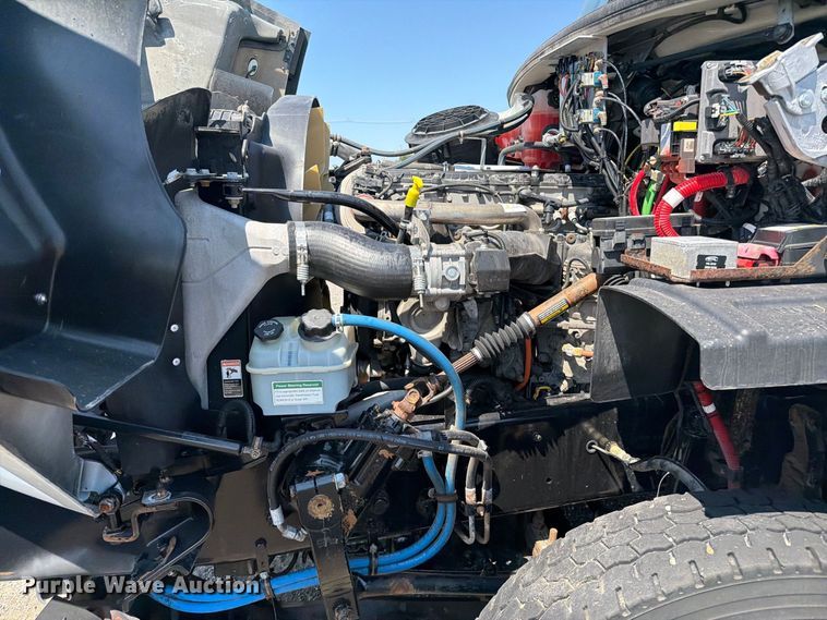 image for item FB5092 2015 Freightliner 114SD crane truck
