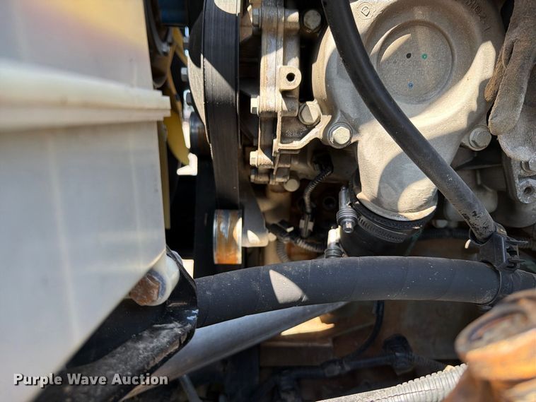 image for item FB5092 2015 Freightliner 114SD crane truck