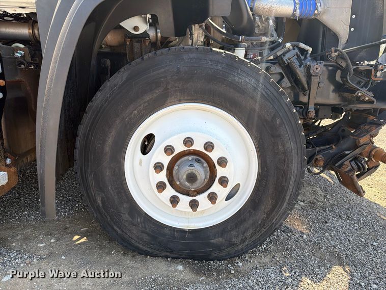 image for item FB5092 2015 Freightliner 114SD crane truck