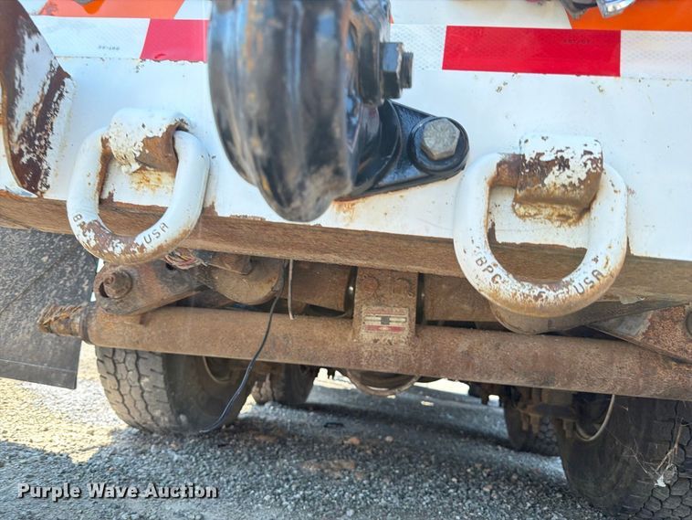 image for item FB5092 2015 Freightliner 114SD crane truck