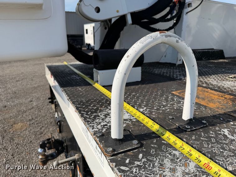 image for item FB5093 2022 Chevrolet Silverado 5500HD bucket truck