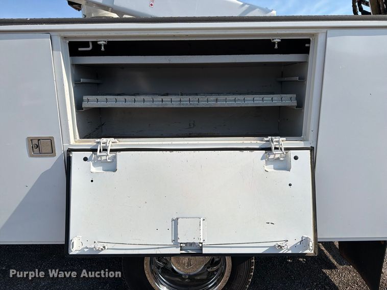 image for item FB5093 2022 Chevrolet Silverado 5500HD bucket truck