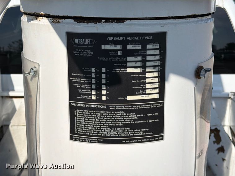image for item FB5093 2022 Chevrolet Silverado 5500HD bucket truck