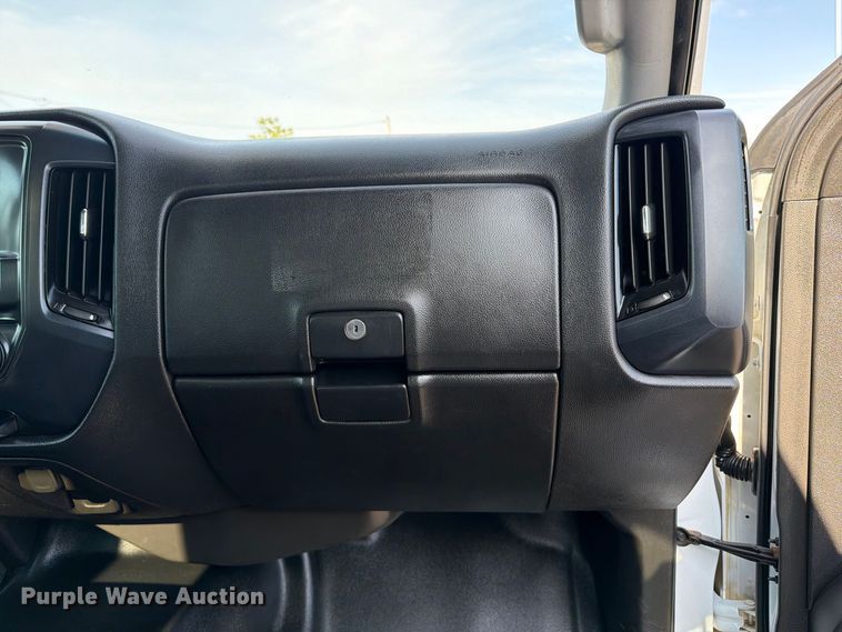 image for item FB5093 2022 Chevrolet Silverado 5500HD bucket truck