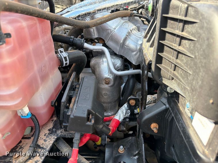image for item FB5093 2022 Chevrolet Silverado 5500HD bucket truck