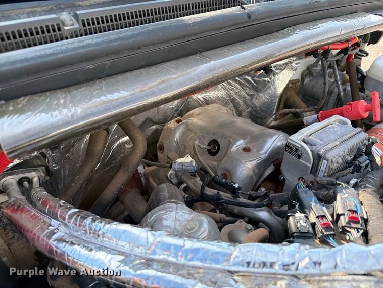 image for item FB5093 2022 Chevrolet Silverado 5500HD bucket truck