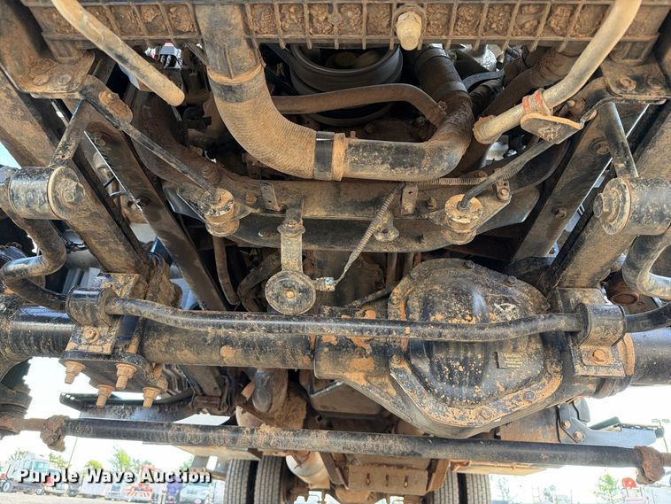 image for item FB5093 2022 Chevrolet Silverado 5500HD bucket truck