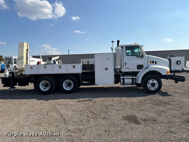 image for item FB5108 2006 Sterling L8500 utility / service truck