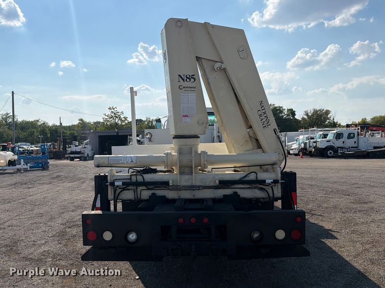 image for item FB5108 2006 Sterling L8500 utility / service truck