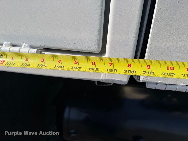 image for item FB5108 2006 Sterling L8500 utility / service truck