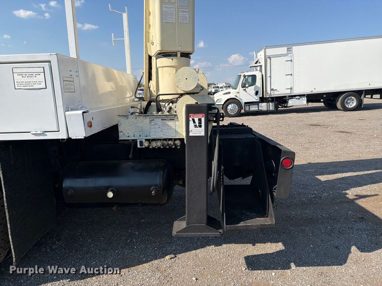 image for item FB5108 2006 Sterling L8500 utility / service truck